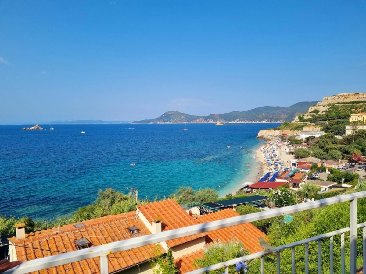 Appartamenti La Terrazza Sulle Ghiaie - Goelba Portoferraio Exterior photo